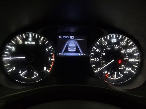 Used 2017 Nissan Pathfinder S AWD/4WD image 23