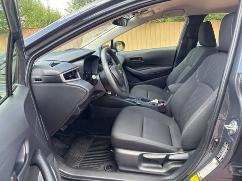 Used 2024 Toyota Corolla LE FWD image 13