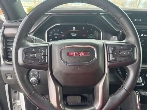 Used 2023 GMC Sierra 1500 AT4 w/ Technology Package image 21