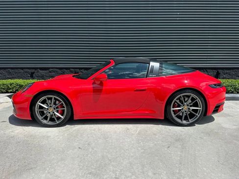 Certified 2021 Porsche 911 Targa 4S Heritage Design AWD/4WD image 2