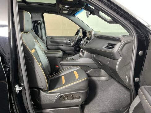 Certified 2022 GMC Yukon AT4 w/ Max Trailering Package AWD/4WD image 7
