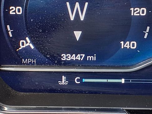 Used 2024 Chevrolet Silverado 1500 LT image 35