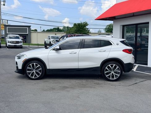 Used 2018 BMW X2 sDrive28i w/ Convenience Package FWD image 3