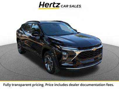 Used 2025 Chevrolet Trax LT