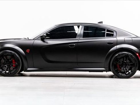 Used 2022 Dodge Charger SRT Hellcat RWD image 12