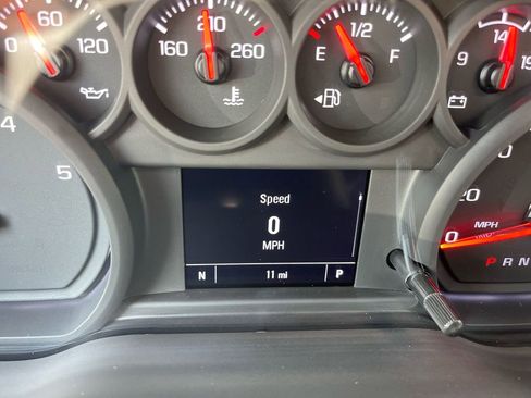 Used 2025 GMC Sierra 2500 Pro w/ Convenience Package image 21