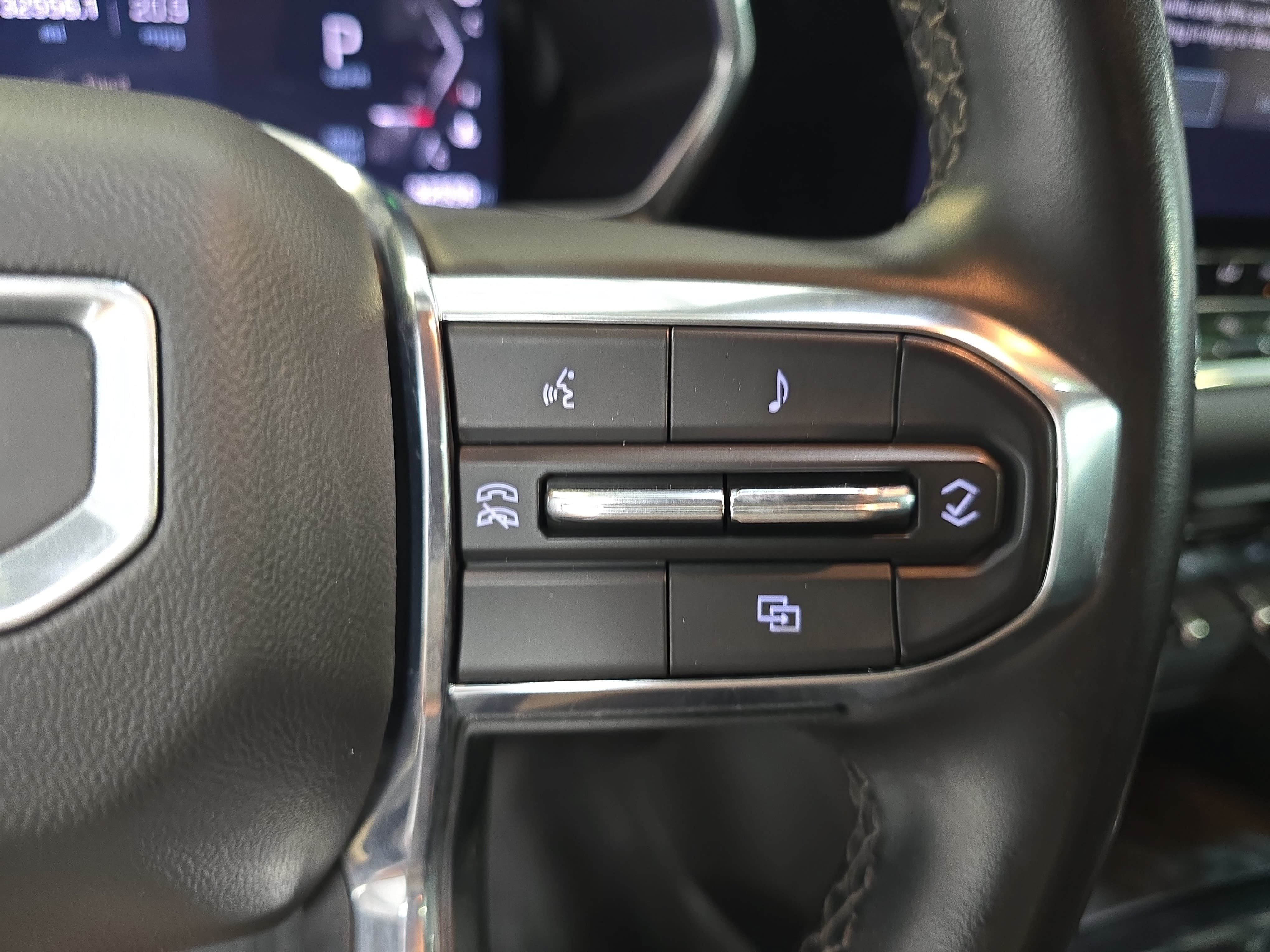 Used 2024 GMC Canyon Elevation w/ Convenience Package RWD image 15