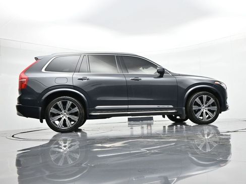 Used 2022 Volvo XC90 T8 Inscription w/ Lounge Package AWD/4WD image 25