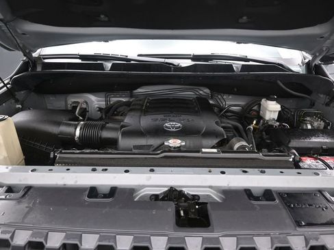 Used 2020 Toyota Tundra SR5 w/ SR5 Upgrade Package RWD image 16