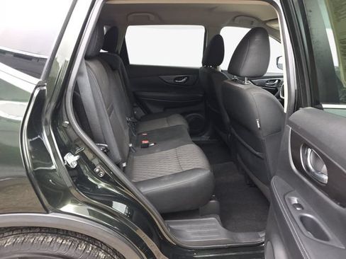 Used 2020 Nissan Rogue SV AWD/4WD image 36