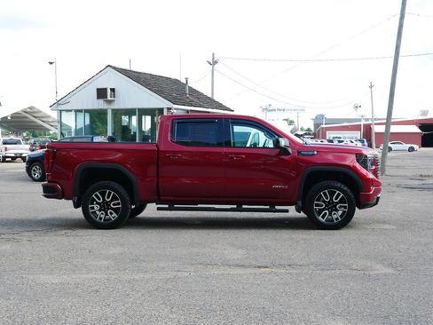 Used 2023 GMC Sierra 1500 AT4 w/ Technology Package AWD/4WD image 2