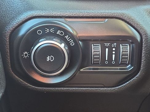 Used 2020 Jeep Wrangler Unlimited Sport AWD/4WD image 20