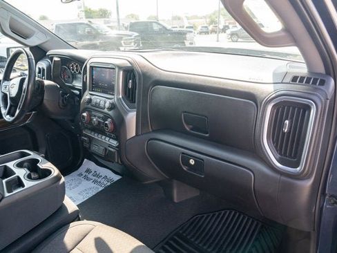 Used 2020 Chevrolet Silverado 1500 LT w/ All-Star Edition image 36