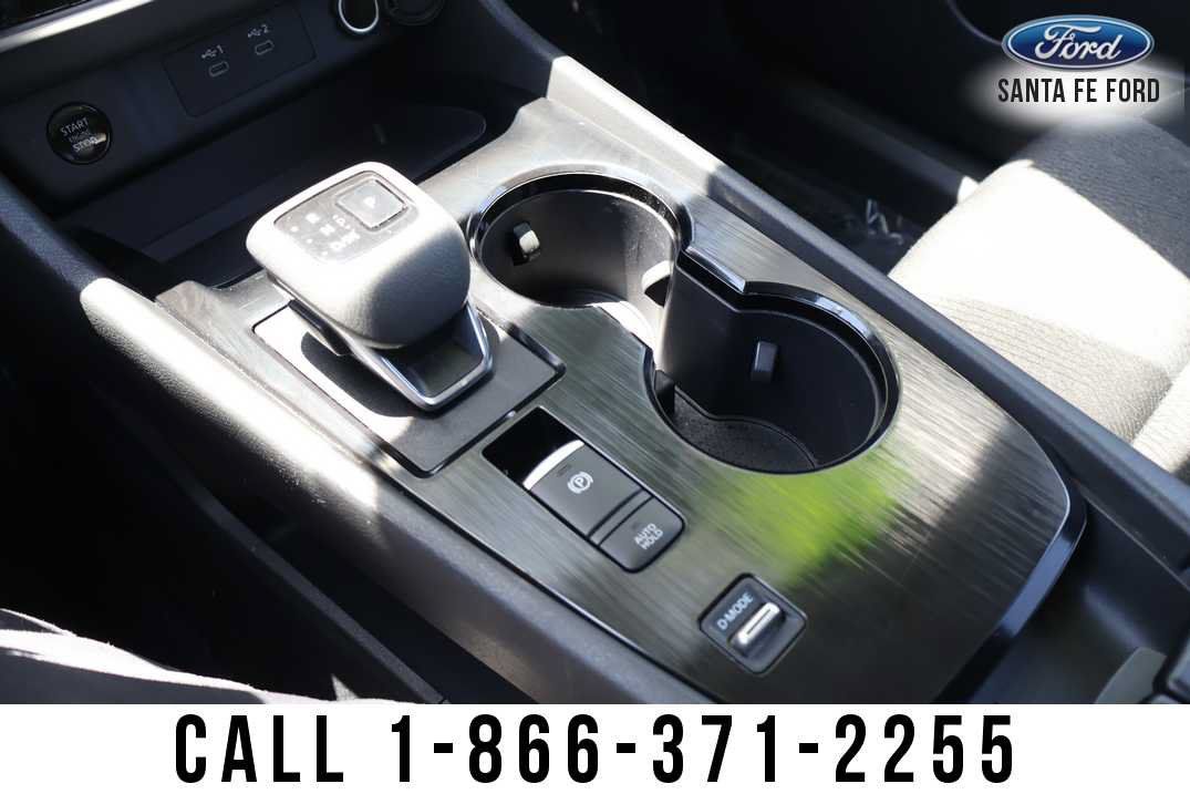 Used 2024 Nissan Rogue SV FWD image 36
