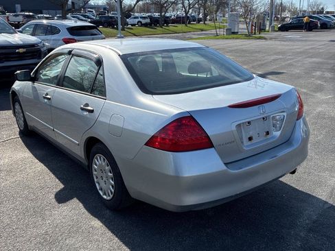 Used 2006 Honda Accord VP image 5