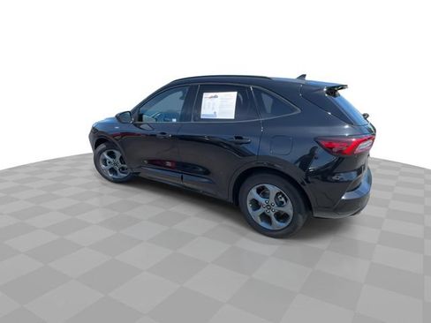 Used 2023 Ford Escape ST-Line w/ Tech Pack #1 FWD image 6