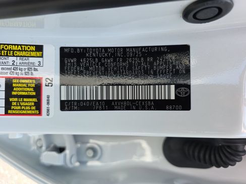 Used 2026 Toyota Camry SE FWD image 33