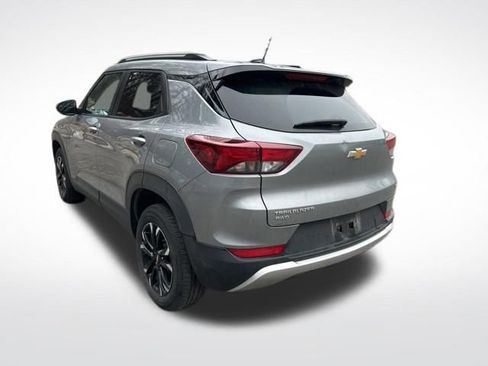 Used 2023 Chevrolet TrailBlazer LT w/ Convenience Package image 3