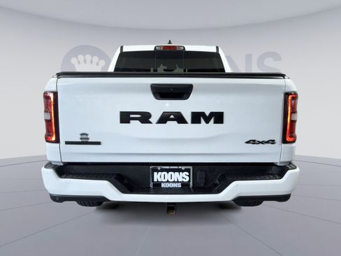 Used 2025 RAM 1500 Big Horn AWD/4WD image 5