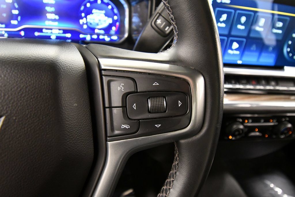 Used 2024 Chevrolet Silverado 2500 LT AWD/4WD image 20