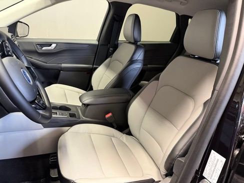 New 2026 Ford Escape Platinum w/ Class II Trailer Tow Package image 16