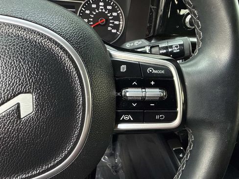Used 2022 Kia Sorento S w/ Panoramic Sunroof Package FWD image 38