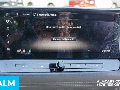 Used 2025 Nissan Rogue SL FWD image 37