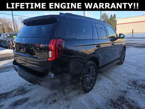 New 2026 Ford Expedition Platinum w/ Stealth Appearance Package image 8