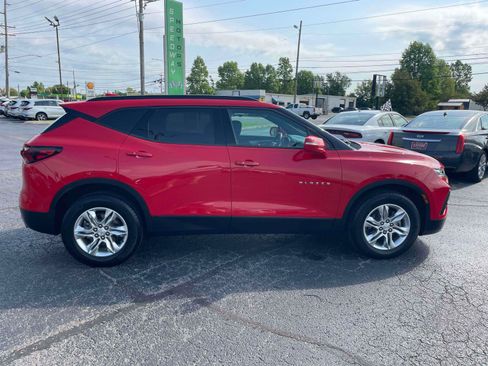 Used 2019 Chevrolet Blazer LT FWD image 9