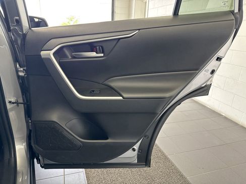 Used 2024 Toyota RAV4 XLE FWD image 45
