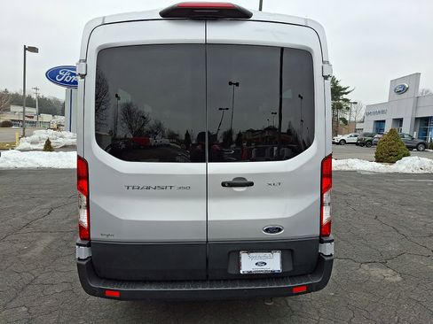 Used 2022 Ford Transit 350 XLT image 5