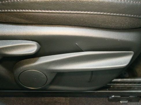 Used 2024 Jeep Compass Latitude w/ Convenience Group image 12