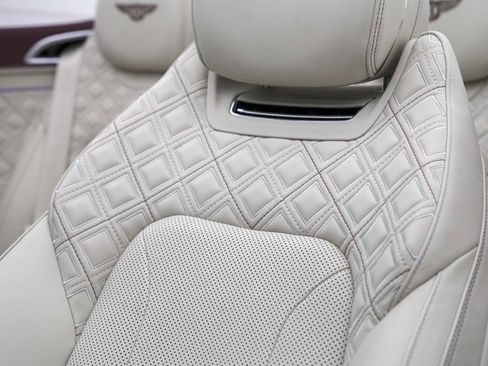 Used 2020 Bentley Continental GT image 6