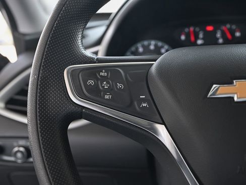 Used 2024 Chevrolet Malibu LT FWD image 25