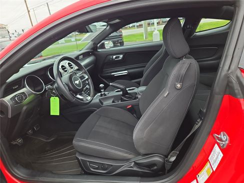Used 2021 Ford Mustang GT w/ Black Accent Package RWD image 20