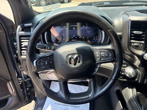 Used 2023 RAM 1500 Limited AWD/4WD image 16