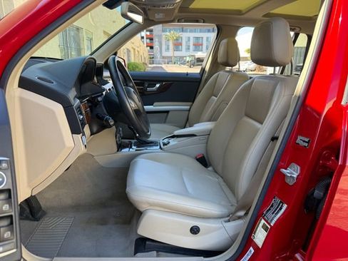 Used 2011 Mercedes-Benz GLK 350 4MATIC image 17