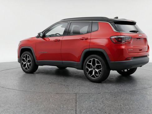 Used 2025 Jeep Compass Limited AWD/4WD image 6