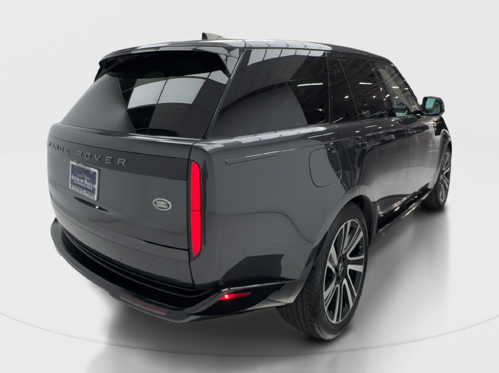 Used 2023 Land Rover Range Rover SE AWD/4WD image 8