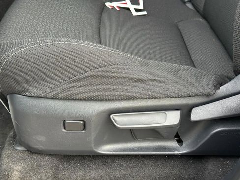 Certified 2025 Toyota 4Runner SR5 image 20