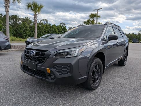 Certified 2024 Subaru Outback Wilderness AWD/4WD image 8