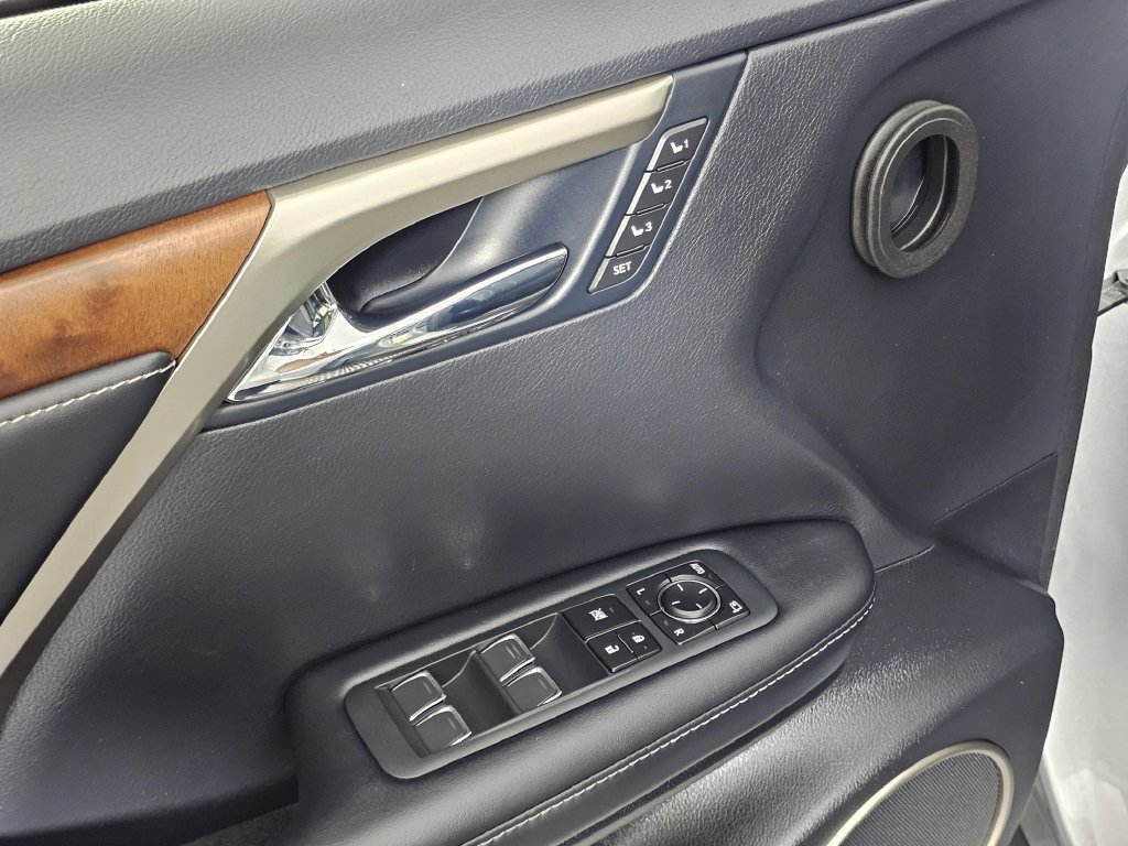 Used 2022 Lexus RX 450hL AWD w/ Premium Package image 26