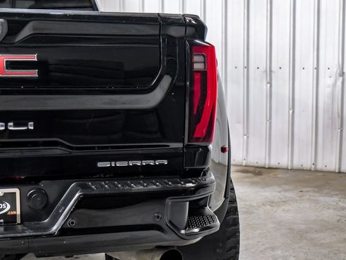 Used 2024 GMC Sierra 3500 Denali w/ Denali Reserve Package AWD/4WD image 50