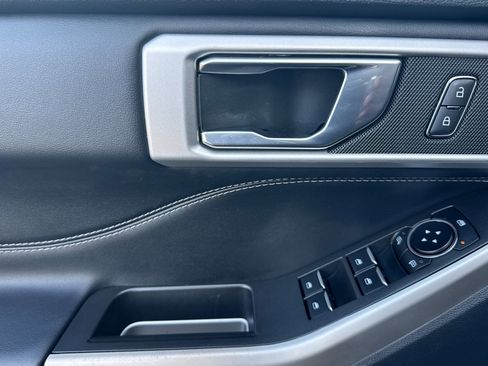 Certified 2022 Ford Explorer XLT w/ Equipment Group 202A image 12