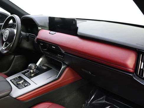 Certified 2025 MAZDA CX-70 3.3 Turbo S w/ Premium Package AWD/4WD image 15