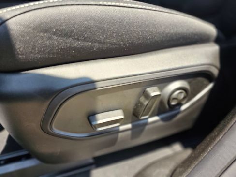 New 2026 Jeep Grand Cherokee Laredo RWD image 19