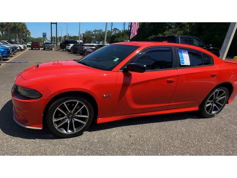 Used 2023 Dodge Charger R/T w/ Harman/Kardon Audio Group RWD image 6