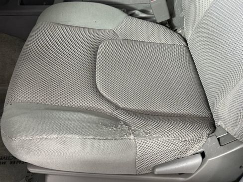 Used 2016 Nissan Frontier SV w/ SV Value Truck Package image 16