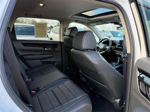 Used 2024 Honda CR-V EX-L image 10