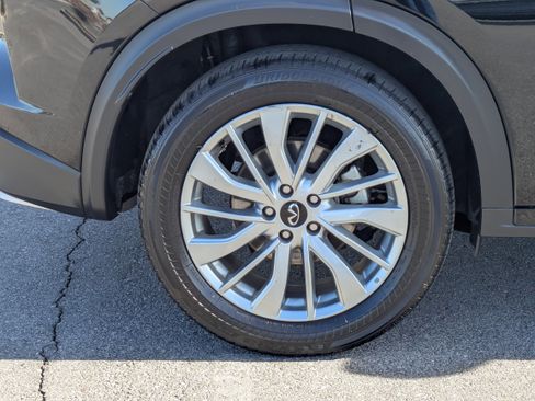 Used 2024 INFINITI QX50 Luxe image 9